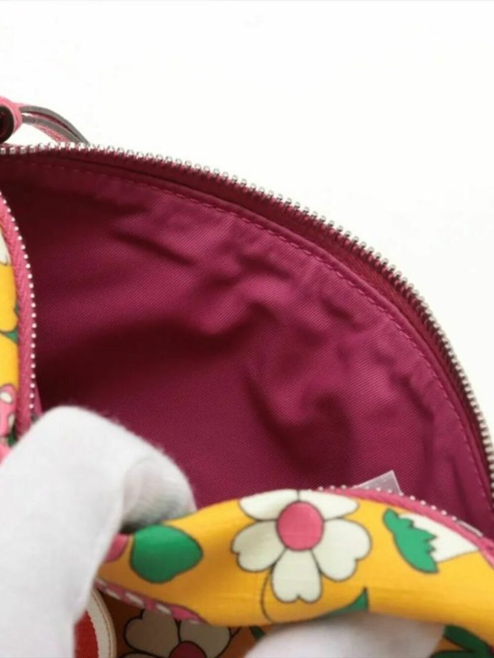 Gucci Children's Belt Bag - Picture 8 of 10